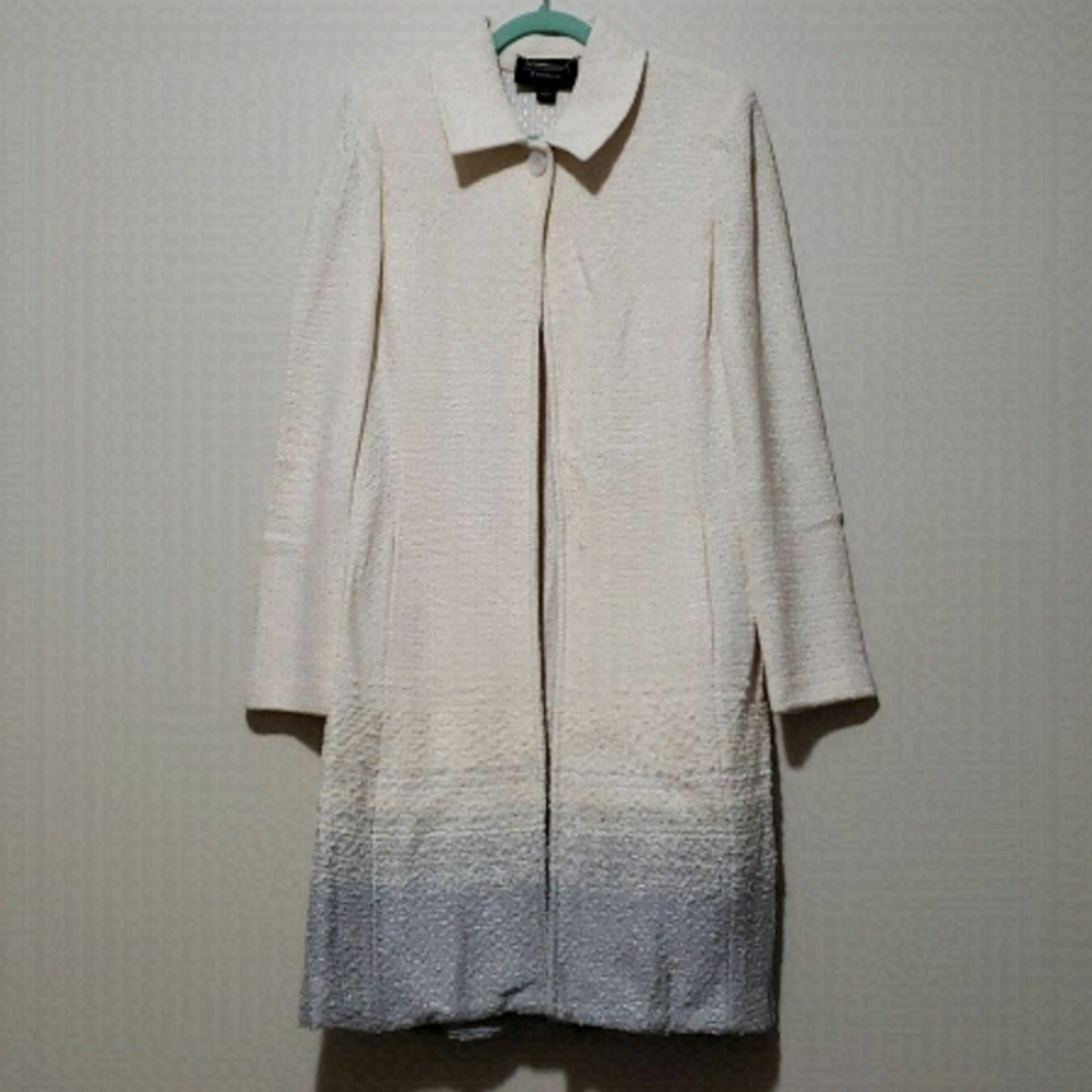 St. John's women's Ombre Knit Coat size 8 like new